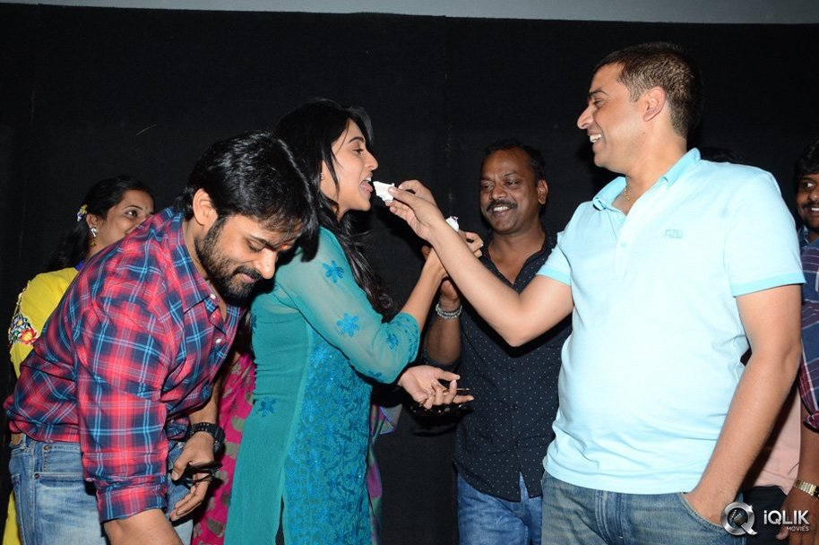 Pilla-Nuvvu-Leni-Jeevitham-Movie-Success-Tour